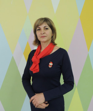 Воспитатель высшей категории Артюх Ирина Петровна
